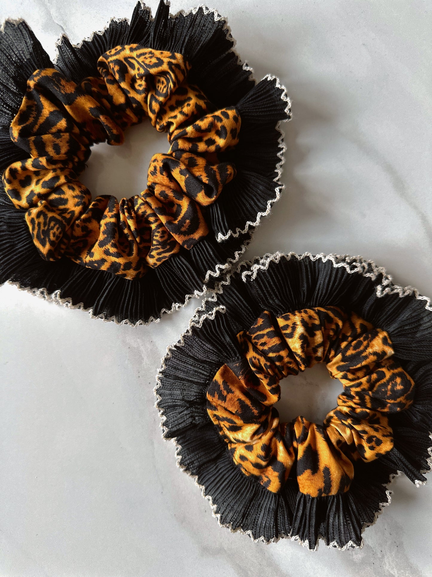 Mini Oversized Leopard Print Scrunchie with a Black Frill Trim