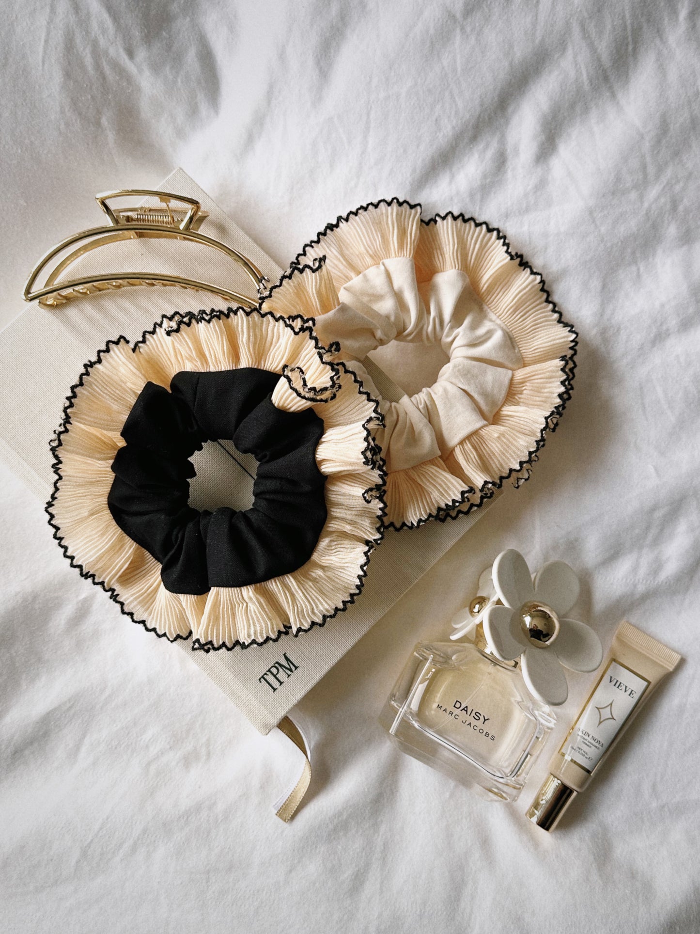 The Everyday Scrunchie Duo