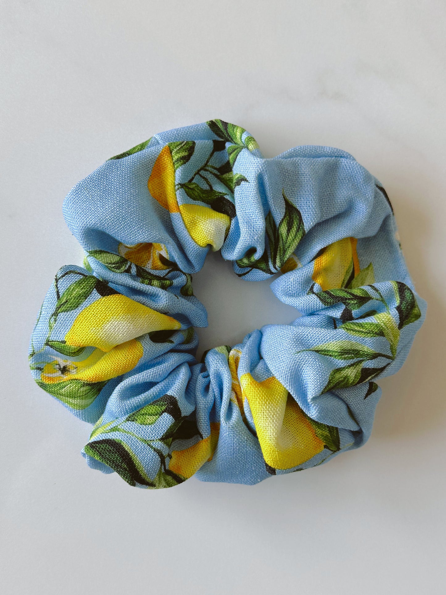XL Lemon Print Scrunchie – Summer Accessory