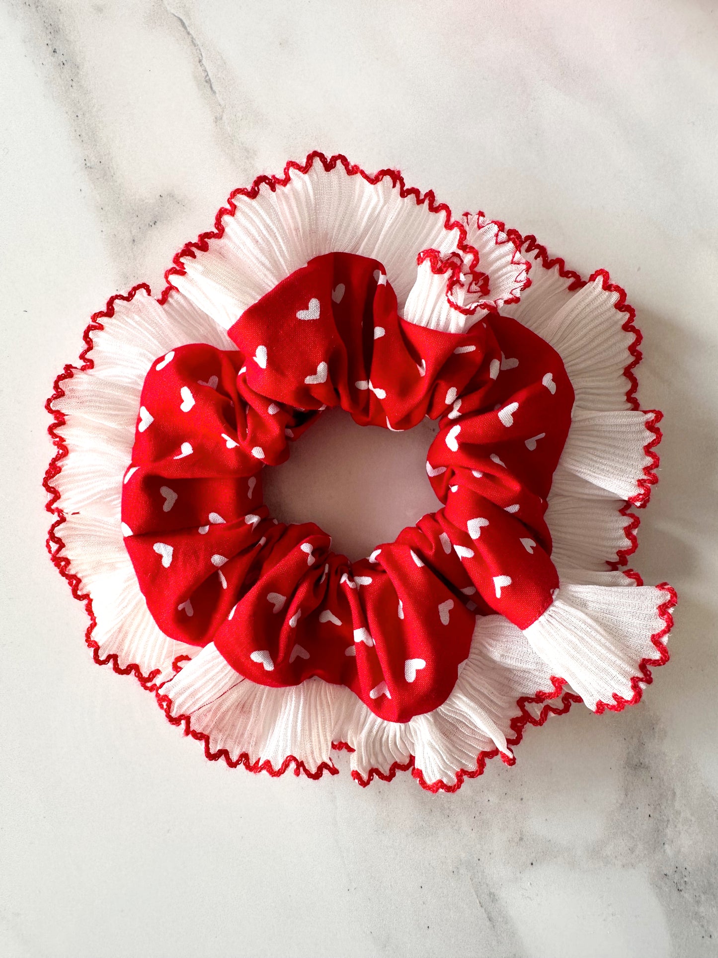 XL Valentines Scrunchie with White and Red Frill Trim