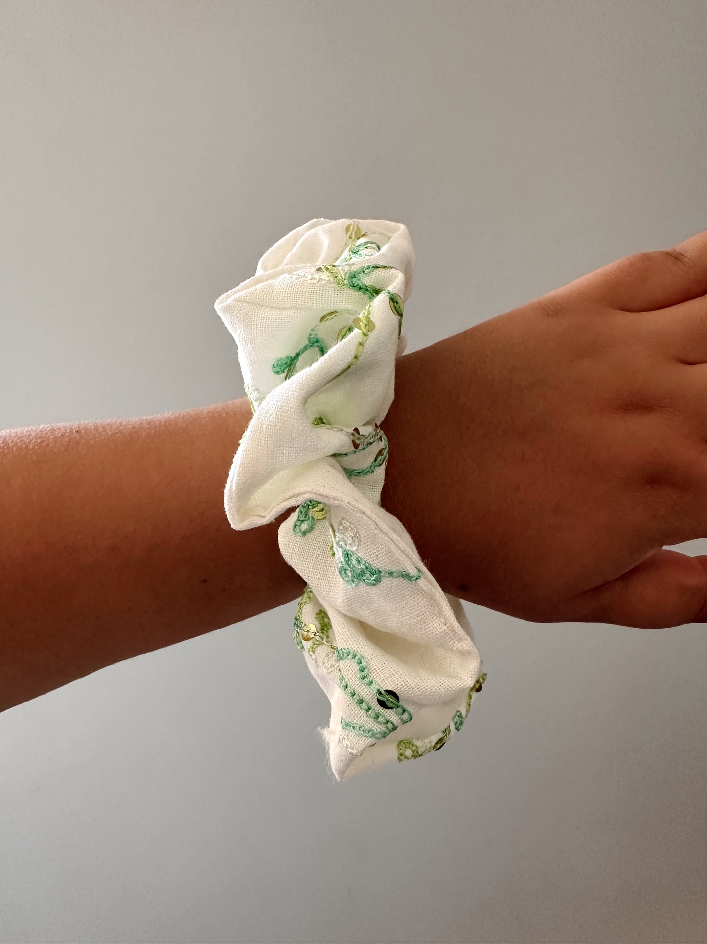 White Linen Scrunchie with Green Sequinned Embroidery
