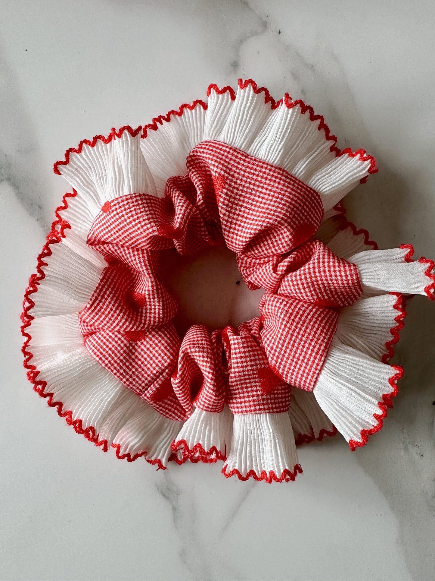 XL Valentines Gingham Scrunchie with White and Red Frill Trim