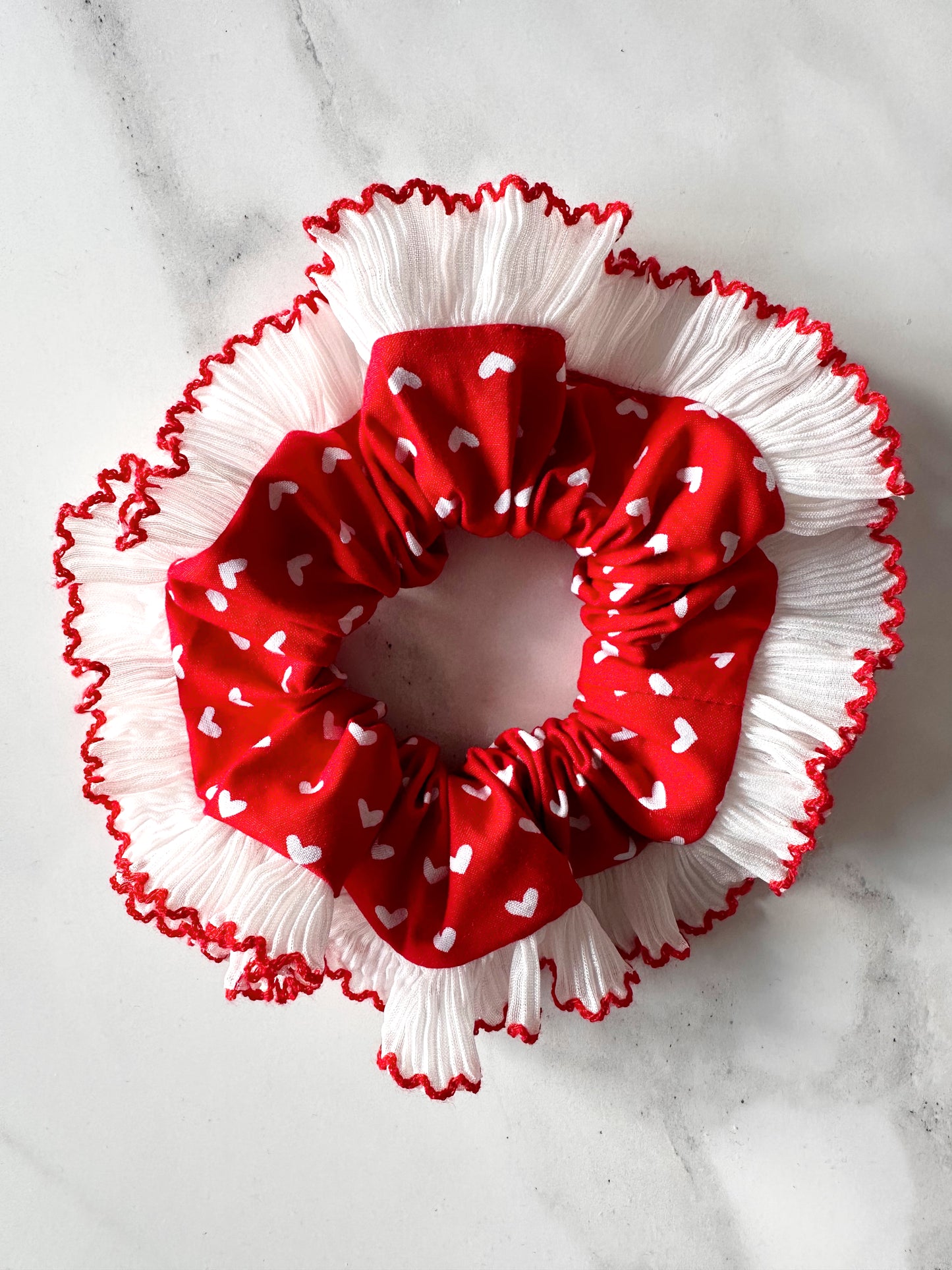 XL Valentines Scrunchie with White and Red Frill Trim
