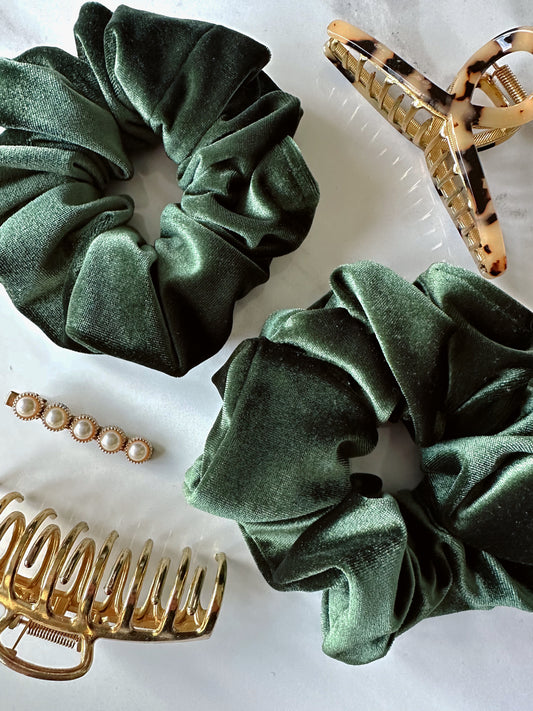 Oversized Emerald Green Velvet Scrunchie